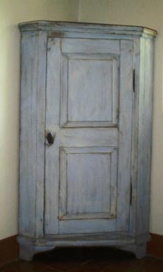 Stile provenzale: angoliera provenzale - clicca per ingrandire