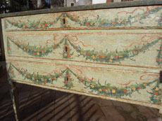 Le nostre decorazioni - cassettone del 700 decorato