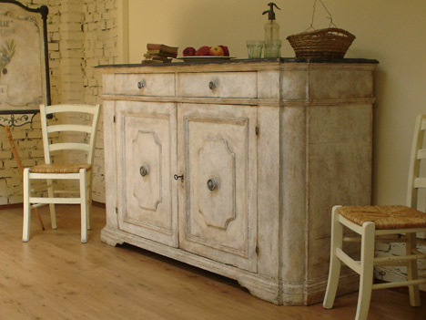 credenza